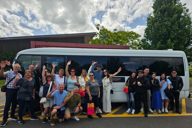 Melbourne: Yarra Valley Wine, Gin, Whisky and Chocolate Tour - Start at NGV Australia, then roll into wine country