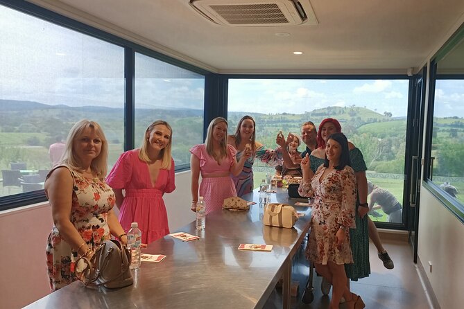 Melbourne: Yarra Valley Wine, Gin, Whisky and Chocolate Tour - St Huberts cellar door: alcohol included, plus a beer/cider option