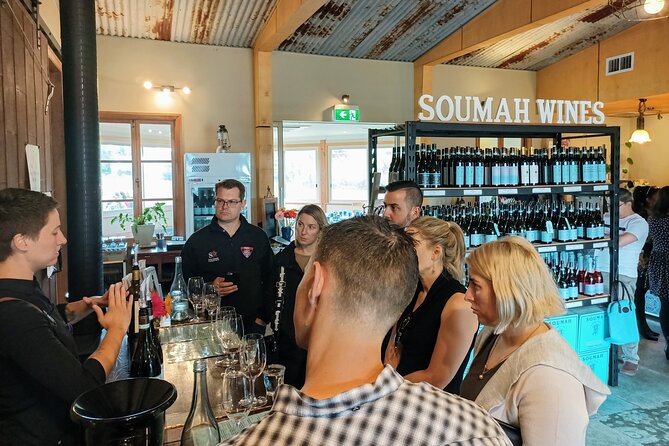 Melbourne: Yarra Valley Wine, Gin, Whisky and Chocolate Tour - Chocolaterie time: a guided tasting that’s actually structured