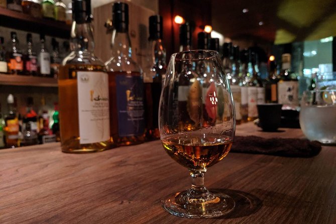 《MEMBERS-ONLY-BAR-HOPPING》Discover Your Special Whiskey in Tokyo! - Drinks, photos, and the end-of-night souvenir moment