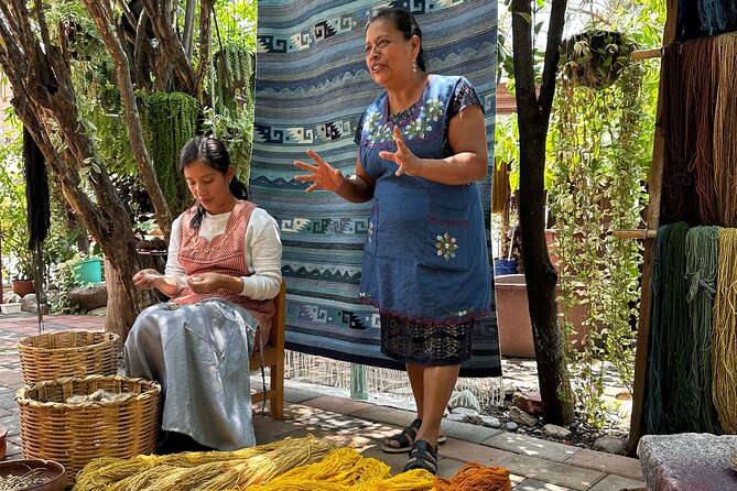 Monte Albán, Hierve el Agua, Mezcal distillery & Teotitlán rugs - Food and timing: the long day flow from ruins to tastings to meal