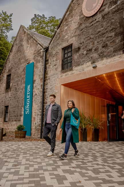 Muir of Ord: Classic Tour of the Singleton Distillery - The shop and bar: what to do after the tasting