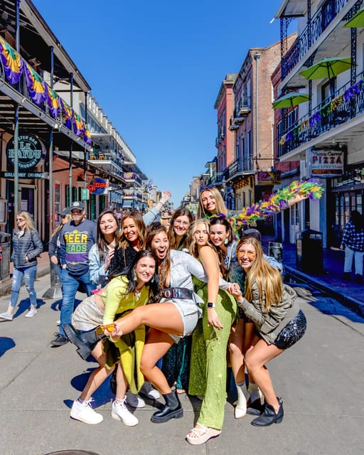 New Orleans: Guided Bourbon Street Bar Crawl with Shots - The guided Bourbon Street walk: where the night actually happens