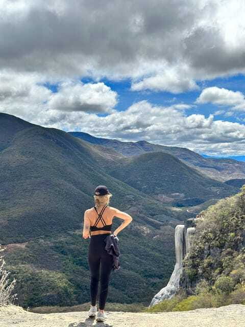 Oaxaca: Hierve el Agua & Mezcal Distillery Small-Group Tour - When to eat before mezcal: don’t wing it