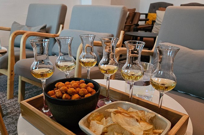 Penang Whisky Tasting Masterclass & Specialty Bar Experience - Choosing your extra dram and using the specialty bar