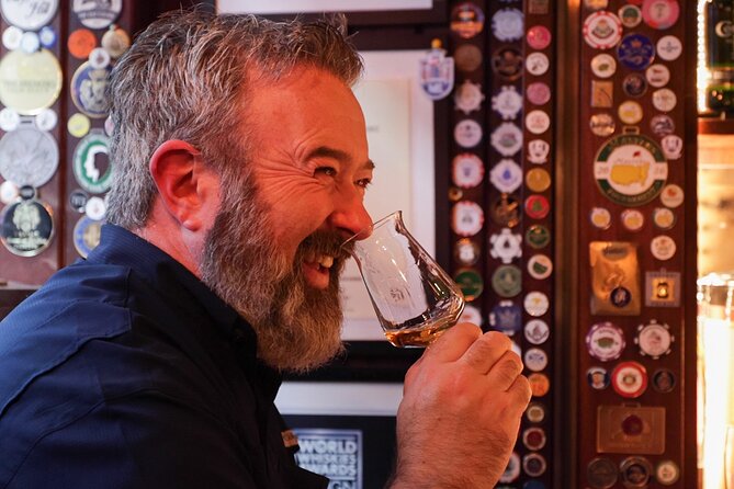 Premium Irish Whiskey Tasting Hosted by Local Dublin Expert - What Does It Mean When They Say Taste Like a Local?