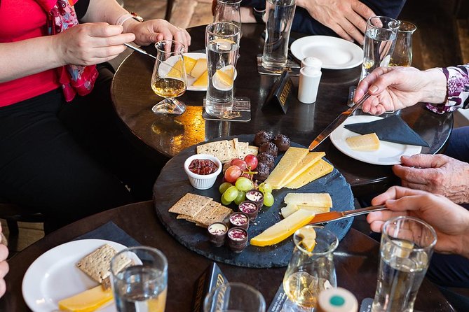 Premium Whiskey and Food Tasting in Dublin - Palace Bar’s Whiskey Palace Upstairs: Cheese, Crackers, Fruit, and Chocolate