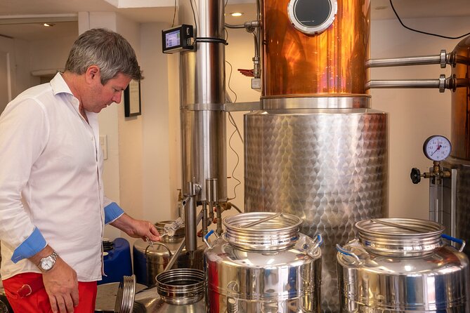 Private Distillery Day Tour - Who should book this private distillery tasting?