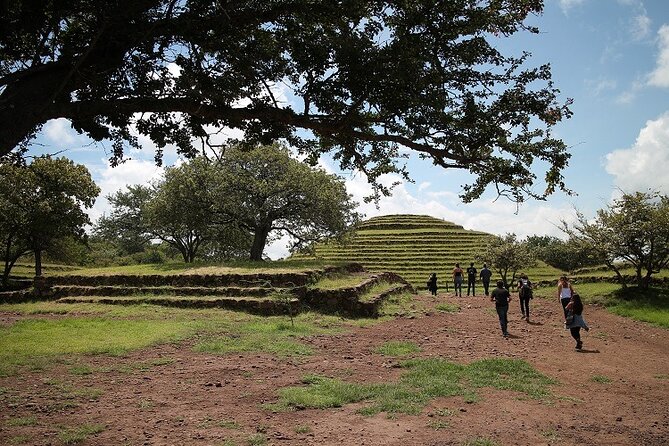 Private Tour one day in Guachimontones and La Fortaleza Distillery - Tequila Selecto: The Private Artisanal Visit Without the Usual Chaos
