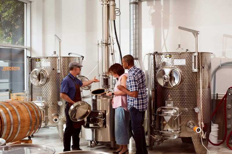 Quebec City: Honey and Distillery Tour with Tasting - Should you book Apikol’s honey and distillery tour?