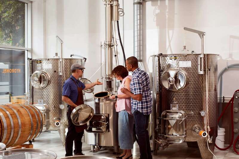 Quebec City: Honey and Distillery Tour with Tasting - Apikol in Saint-Roch: honey house meets distillery in one visit