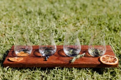Roma: A Taste of the Outback (Tasting & Grazing Experience) - Getting there and settling in: the gin & tonic start