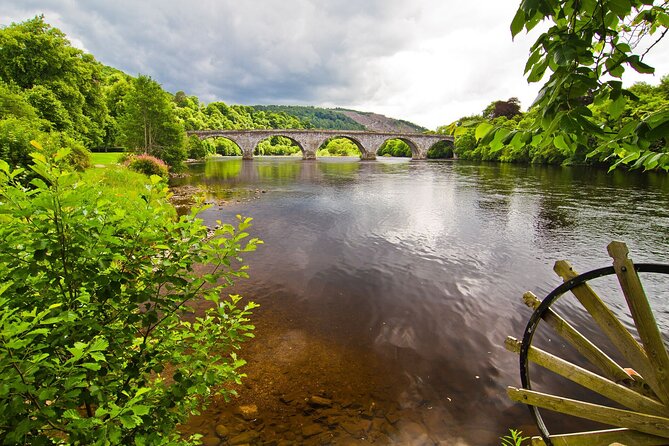 Scotland's Glens, Highlands & Whisky Day Trip from Edinburgh - Hermitage Forest and Ossian’s Hall: the walk that sets the tone for the afternoon
