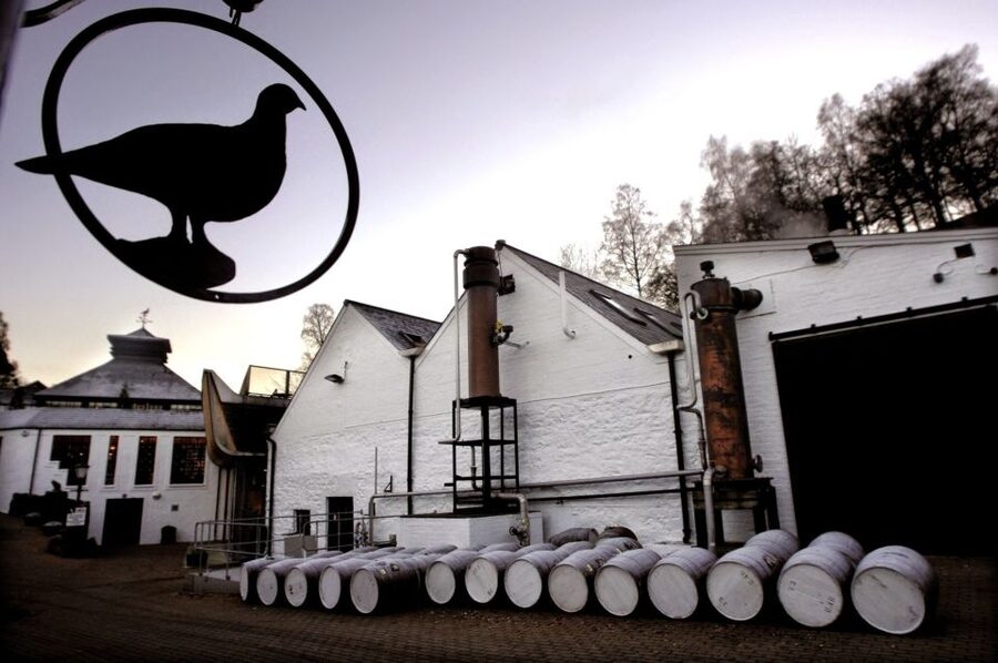 Scotland Whisky Explorer: Highlands Day Tour from Edinburgh - Getting out of Edinburgh fast: why the early start works