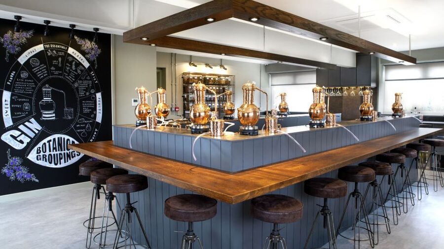 Shakespeare Distillery Tour & Tasting (Gin & Rum) - The 75-minute rhythm: tour first, tasting last (and it stays focused)