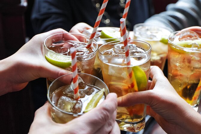 Sip and Stroll Whiskey History Walking Tour in Dublin - The Swan Bar: licensed since 1661 and The Snug know-how