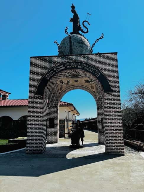 Sofia – Kazanluk Rose Valley & Oil Distillery Tour - The Drive to Kazanlak: Quick Transfer, Bigger Change of Mood