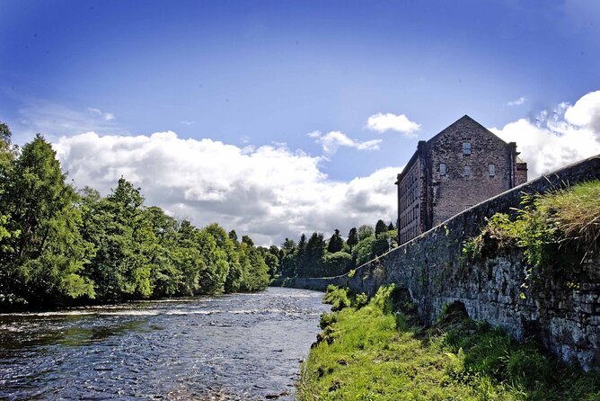 Stirling Castle Whisky and The Kelpies Tour - Stirling Castle First: Get Oriented Early