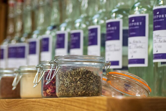 Tayport Distillery Tour & Tastings - Tastings: gin, vodka, and liqueurs with real comparison