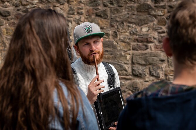 The Best Harry Potter Tour & Whisky Experience - Victoria Street and City Chambers: Diagon Alley vibes and Rowling’s real footprint
