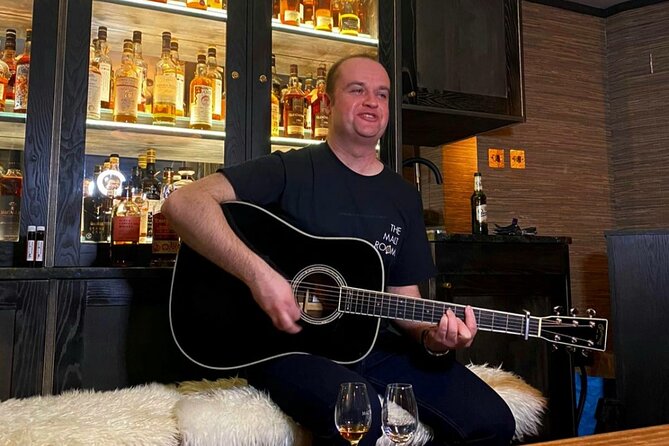 The Malt Room Whisky Gigs - Timing: make the 9:00 pm start work for your Inverness evening