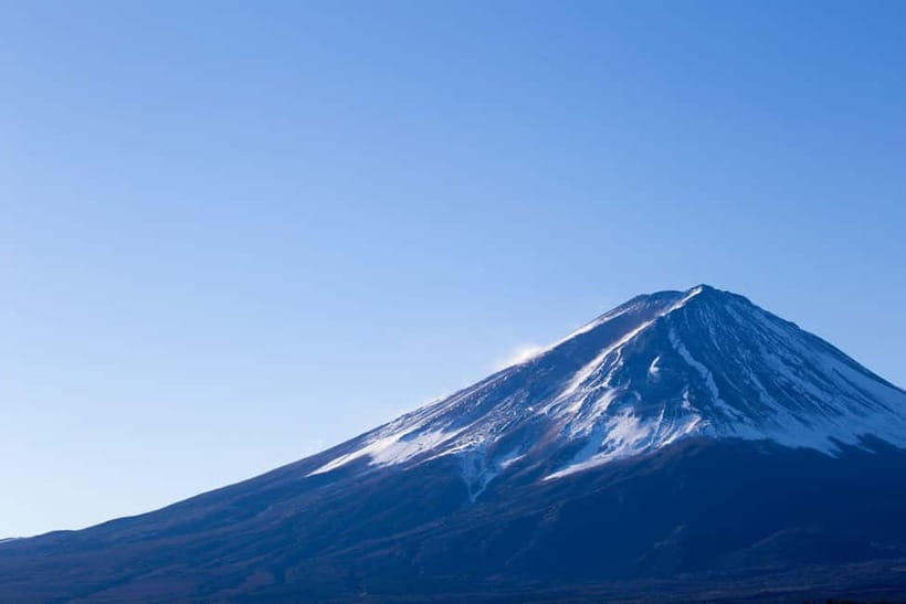 Tokyo: Mt. Fuji 5th St. & Hakushu Distillery Whisky Museum - The tasting lounge: choose three pours and decide what you’ll remember
