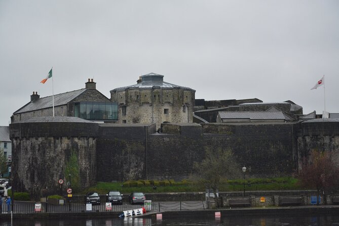 Tullamore Distillery, Athlone and Clonmacnoise from Galway - Price and value: $798.75 per group up to 7