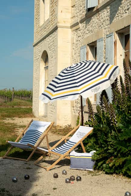 Visit Citadelle Gin Distillery - Juniper fields and the orangery: the “ingredients you can picture”