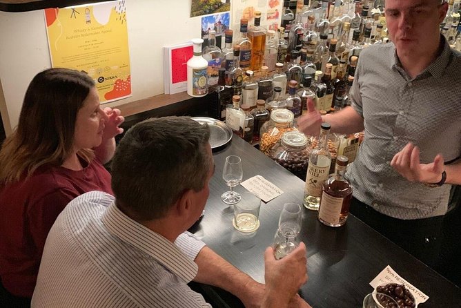 Whisky Bars & Gin Joints: Melbourne Walking Tour - Guide-led storytelling: where the history becomes part of the taste