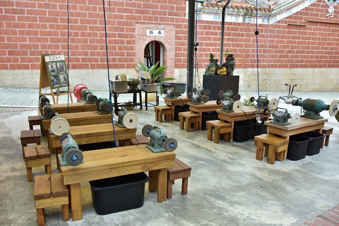 Yilan 1-Day Private Tour to Kavalan Whisky & Cultural Gems - Meihua Lake: A Calm Finish That Doesn’t Overstay